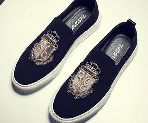 New Men's Casual Footwear Trend