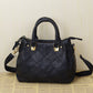 European & American Style Women’s Leather Shoulder Bag – Small Square Design