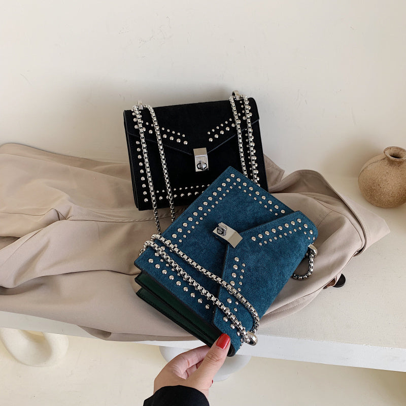 Leather Scrub Small Shoulder Messenger Bag – Stylish Women’s Flap Bag