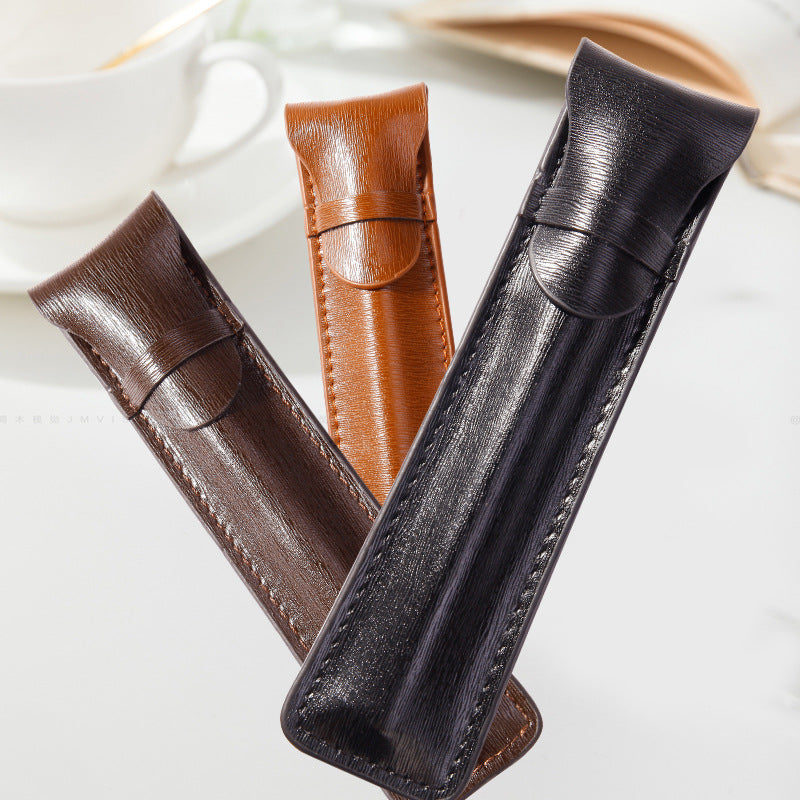 Single-Compartment Leather Pen Bag – Elegant, Functional & Minimalist